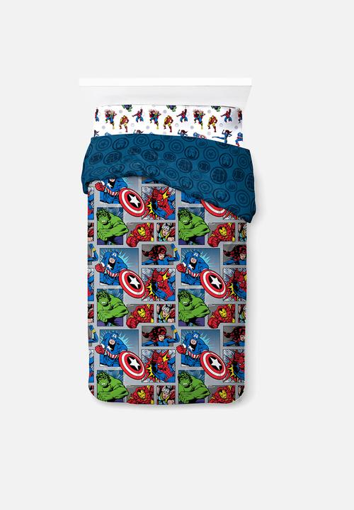 Disney - Marvel - Fighting Team 3 Piece Reversible Bed Set