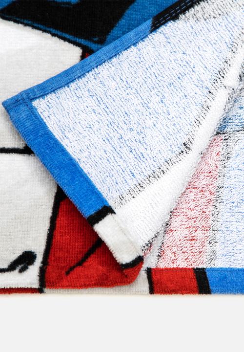 Disney - Marvel Avengers - Captain America Standard Hooded Towel