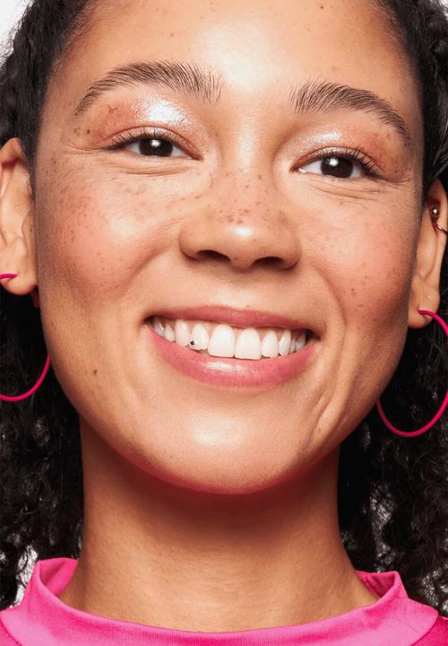 essence - Skin Tint 40