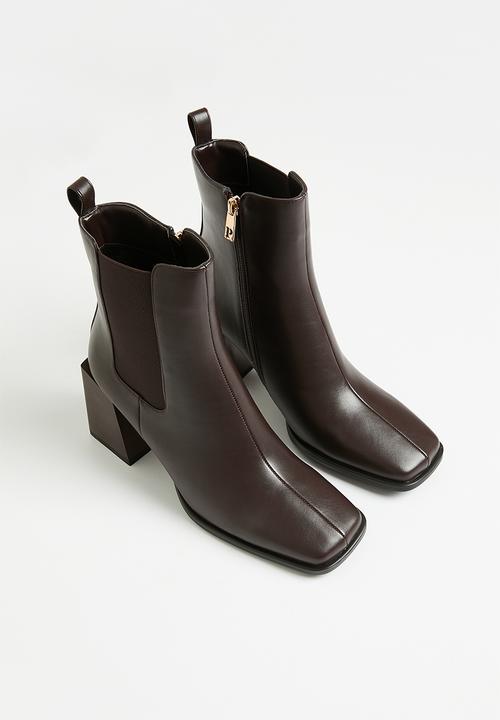 POLO - Chelsea block heel ankle boot - brown