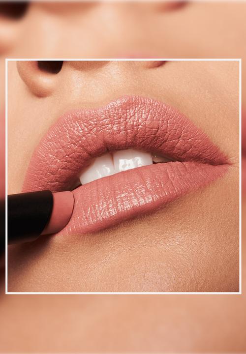 essence - The Slim Stick - 102 Over The Nude