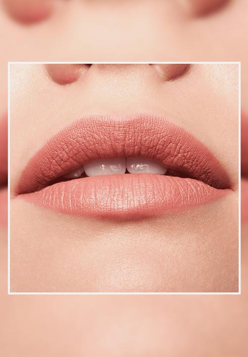 essence - The Slim Stick - 102 Over The Nude