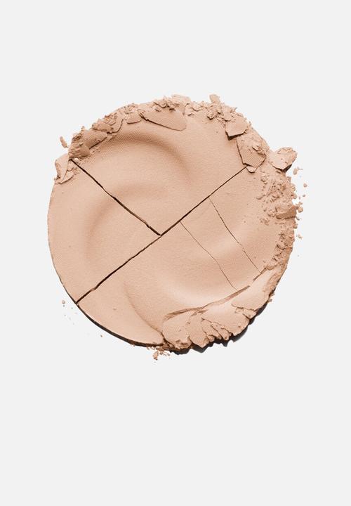 essence - Mattifying Compact Powder04
