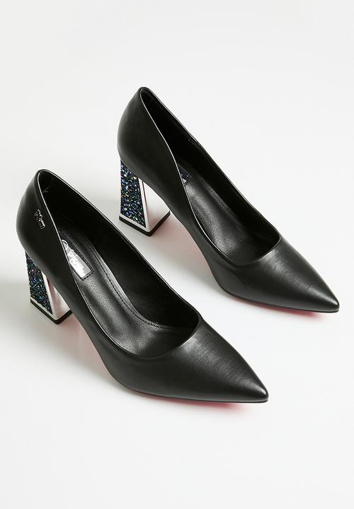 Plum - Alessandra block heel court - black