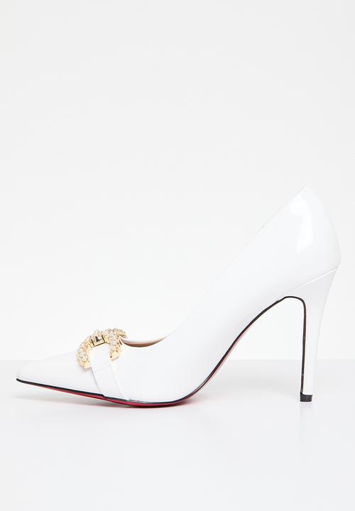 Plum - Mabel court - white