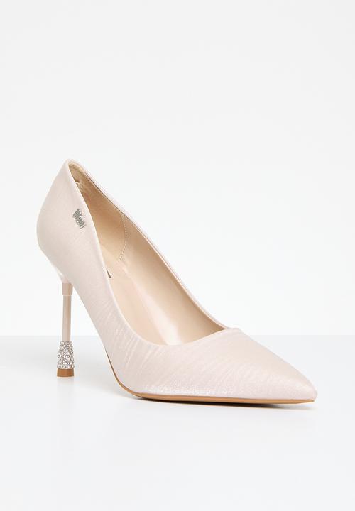 Plum - Kali court - neutral 