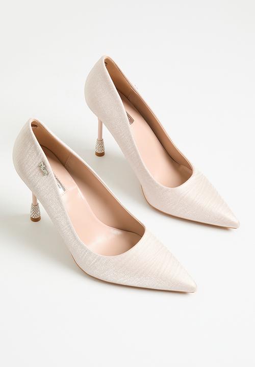 Plum - Kali court - neutral 
