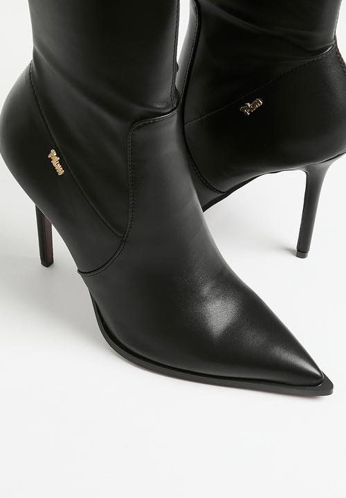 Plum - Vivianne ankle boot - black