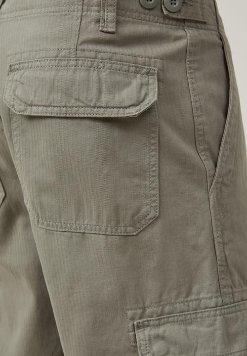 Cotton On - Tactical Cargo Pant - Washed Military Herringbone