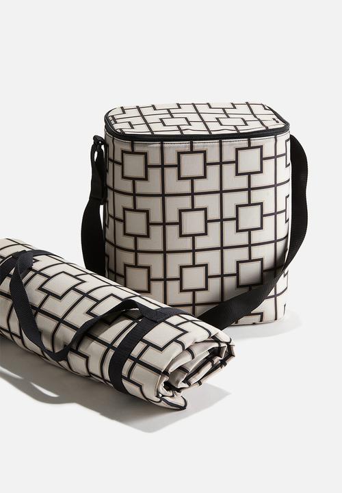 H&M - Large cool bag - white/patterned
