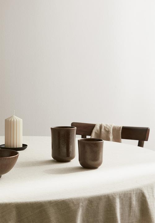 H&M - Stoneware cup - brown