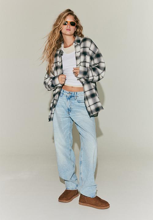 H&M - Oversized flannel shirt - white/checke