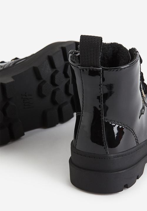 H&M - Warm-lined lace-up boots - black