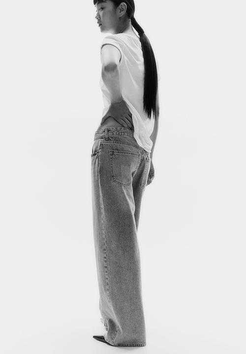 H&M - Wide regular jeans - light denim blue