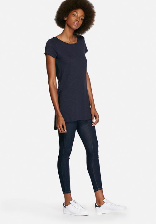 ONLY - Beth Long Tee