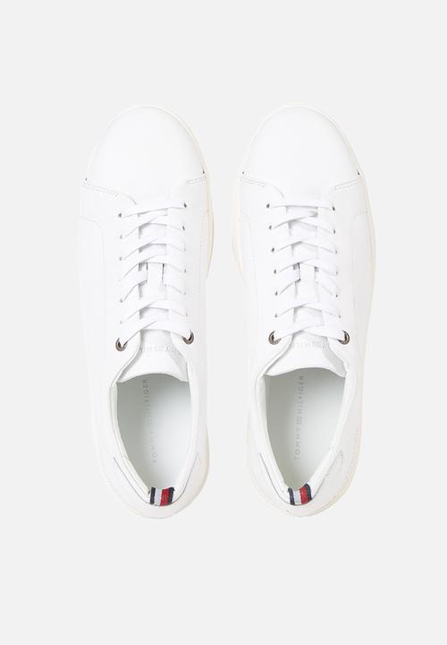 Tommy Hilfiger - Premium cupsole grained leather - white
