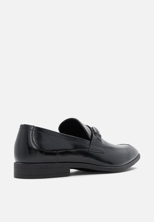 Call It Spring - Henderson - black