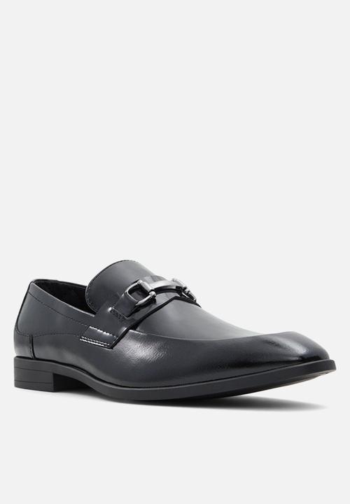Call It Spring - Henderson - black