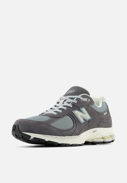 New Balance  - 2002R - Magnet