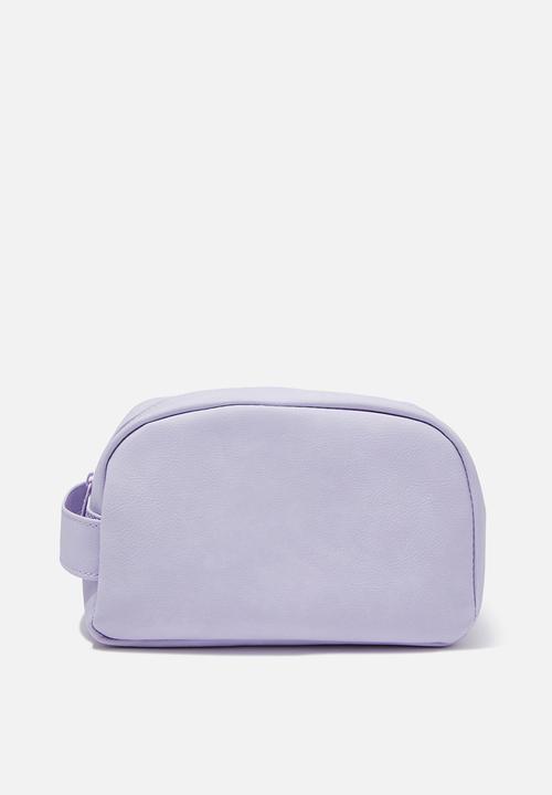 Typo - Off The Grid Wash Bag - Soft Lilac