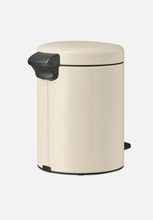 Brabantia - Newlcon pedal bin - soft beige