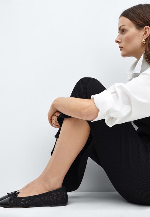 MANGO - Marian pump - black