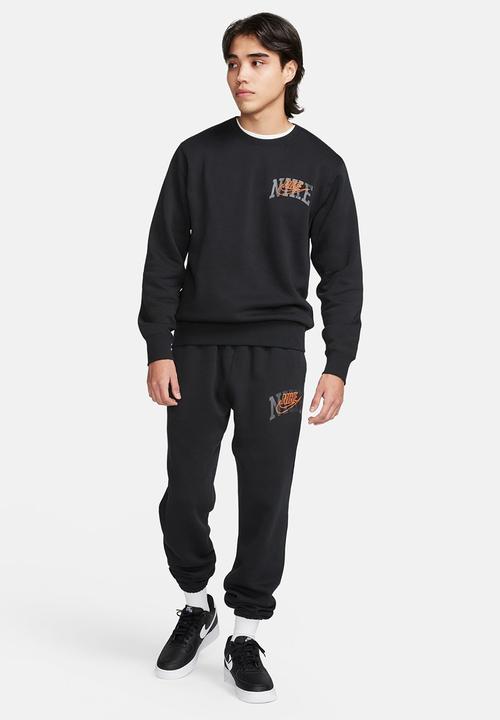 Nike - M Nike Club Bb Crew Arch Gx - Black & Safety Orange