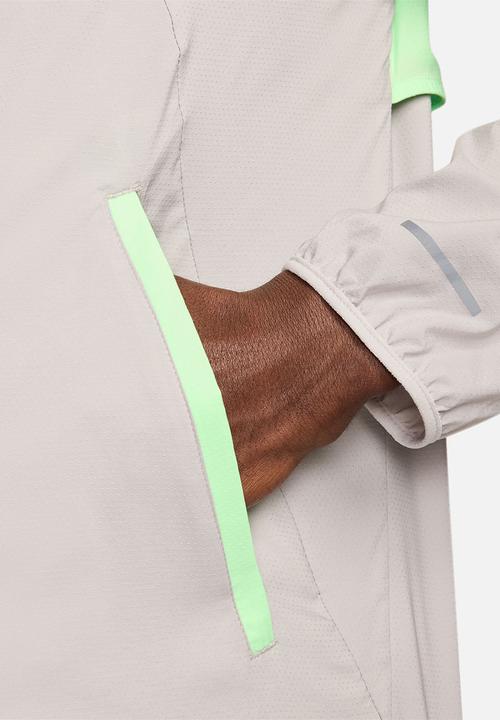 Nike - M Nike Imp Light Windrunner Jacket - Vapor Green & Lt Iron Ore