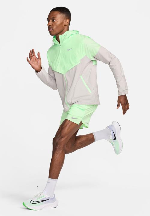 Nike - M Nike Imp Light Windrunner Jacket - Vapor Green & Lt Iron Ore