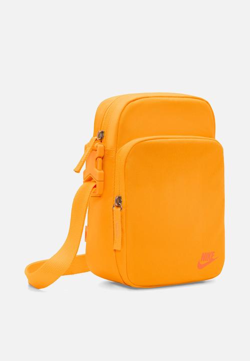 Nike - Heritage crossbody Bag-orange