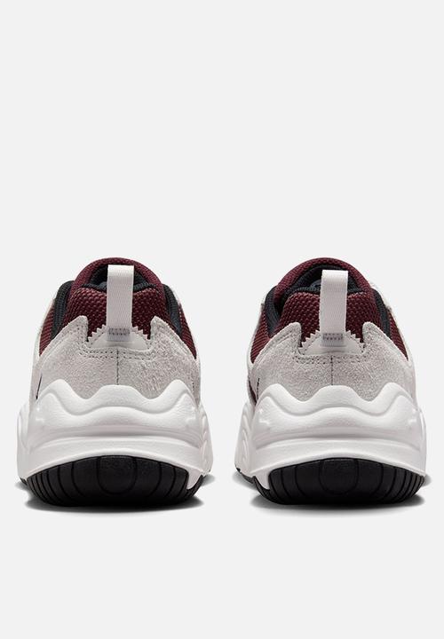 Nike - Nike Tech Hera
