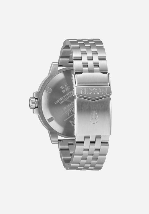 Nixon - Stinger 44 - silver / jade / white
