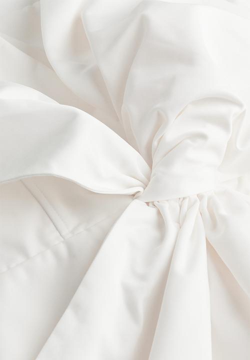 H&M - Bow-front top - white