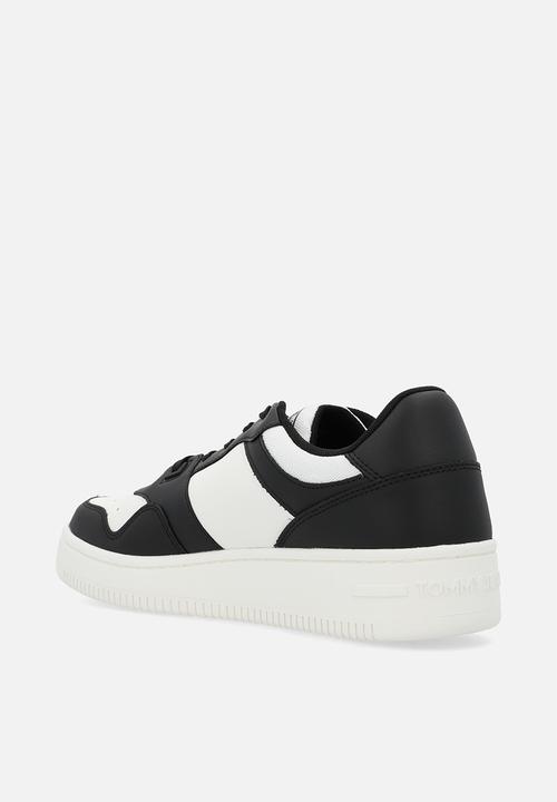 Tommy Hilfiger - Tjm retro basket ess - black & white 