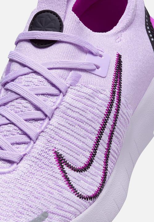 Nike - Nike Free RN NN