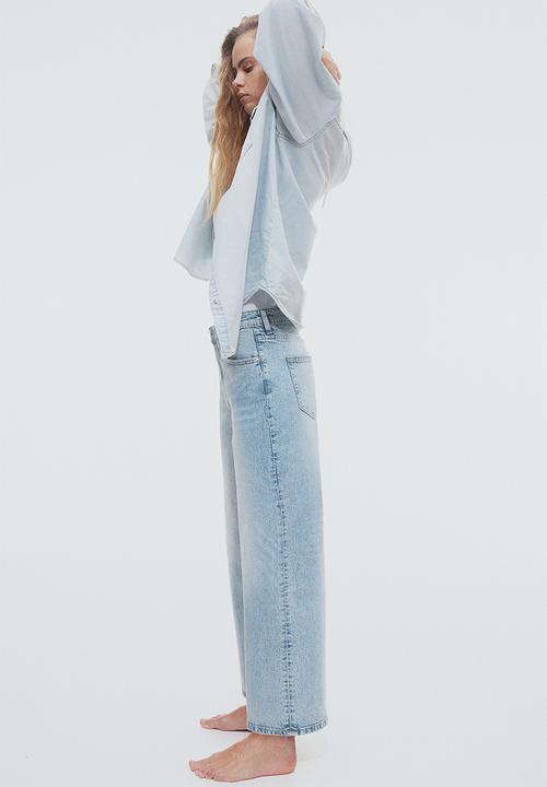 H&M - Wide high cropped jeans - light denim blue