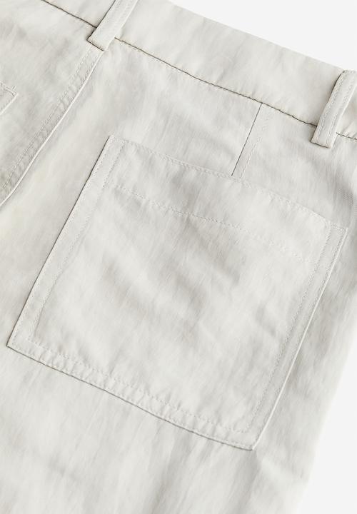 H&M - Twill cargo trousers - light greige