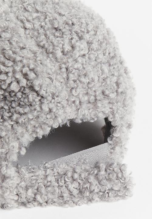 H&M - Teddy cap - grey