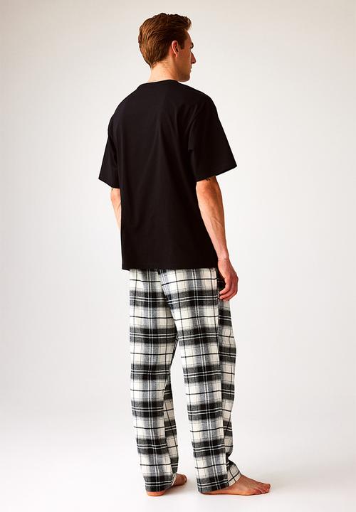 H&M - Relaxed fit pyjama bottoms - black & white checked