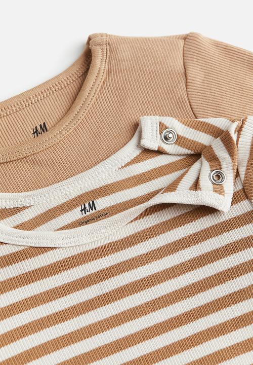 H&M - 2-Pack adjustable-fit long-sleeved bodysuits - beige & striped