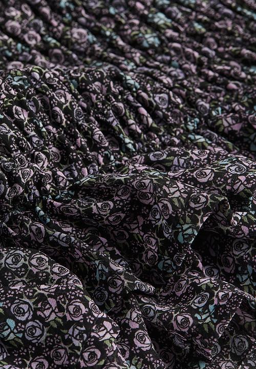 H&M - Smocked chiffon skirt - black & roses