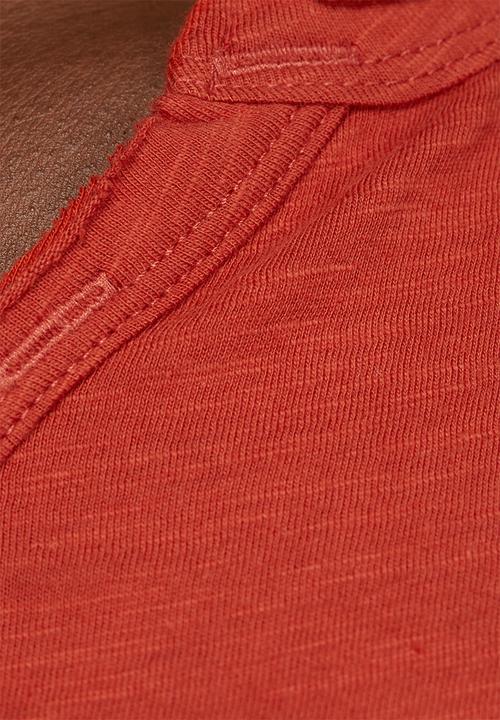 Jack & Jones - Galvin Split Neck Tee
