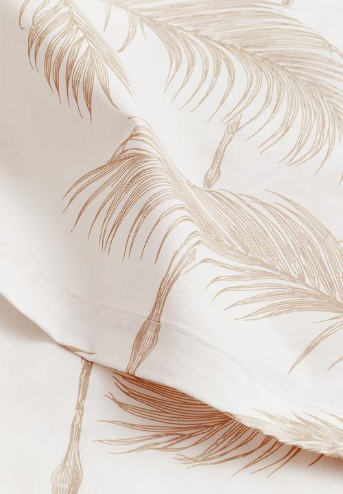 H&M - Shimmering tablecloth - multi,white