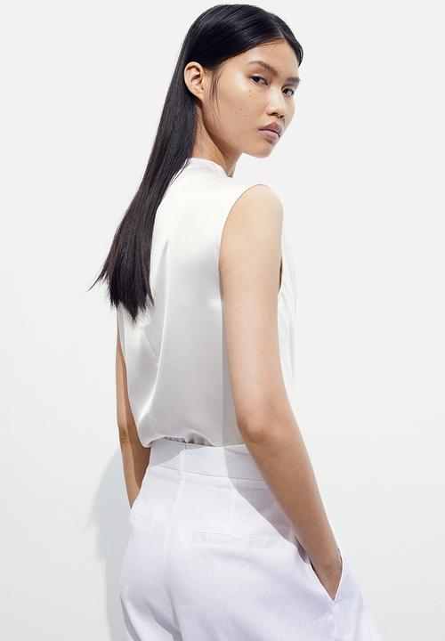 H&M - Draped satin blouse - white