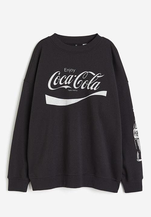 H&M - Oversized printed sweatshirt - black & coca-cola