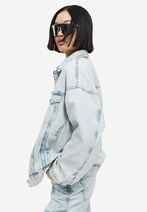 H&M - Oversized denim jacket - light denim blue 