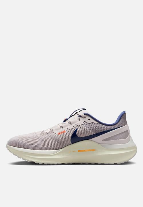 Nike - Nike Structure 25