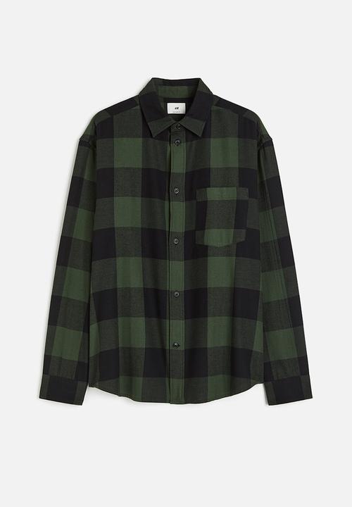 H&M - Relaxed fit flannel shirt - dark green/checked