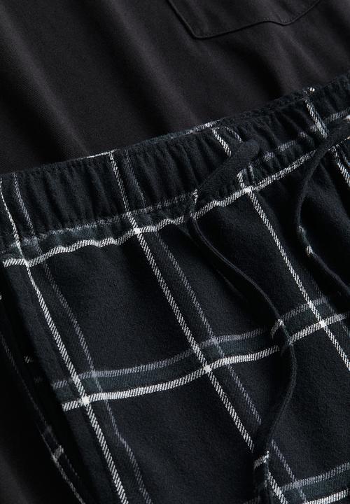 H&M - Regular fit pyjama - black/checked