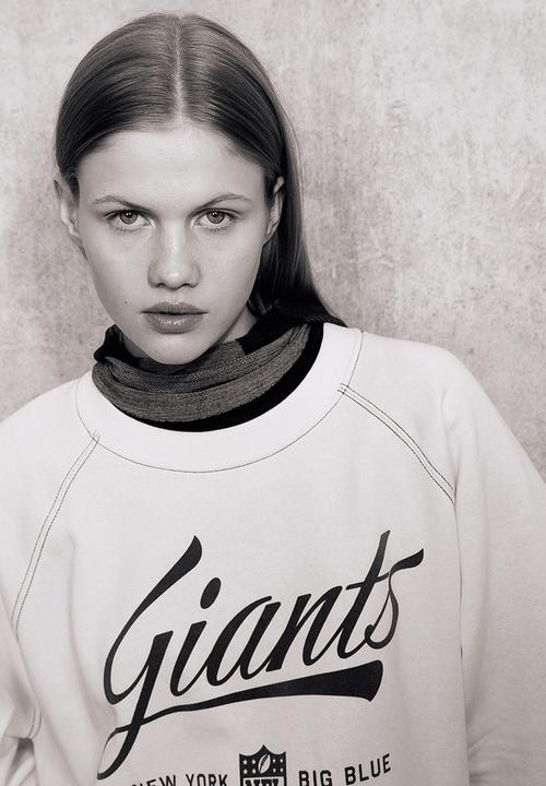 H&M - Printed sweatshirt - cream/nfl